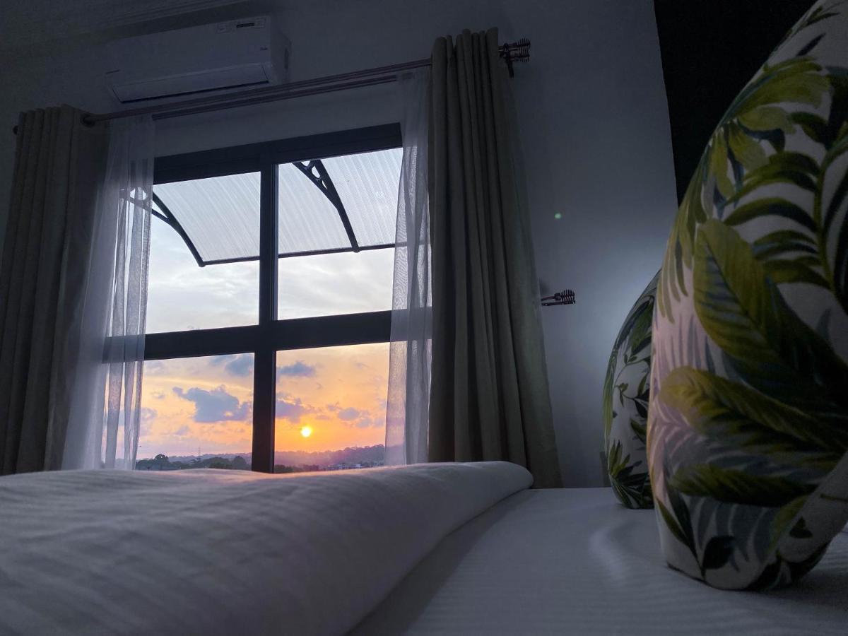 Robert'S Hotel Abidjan Ngoại thất bức ảnh